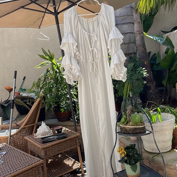 JEN’S PIRATE BOOTY | Ruffled sleeves Coverup |Duster Dress - Picture 2 of 10